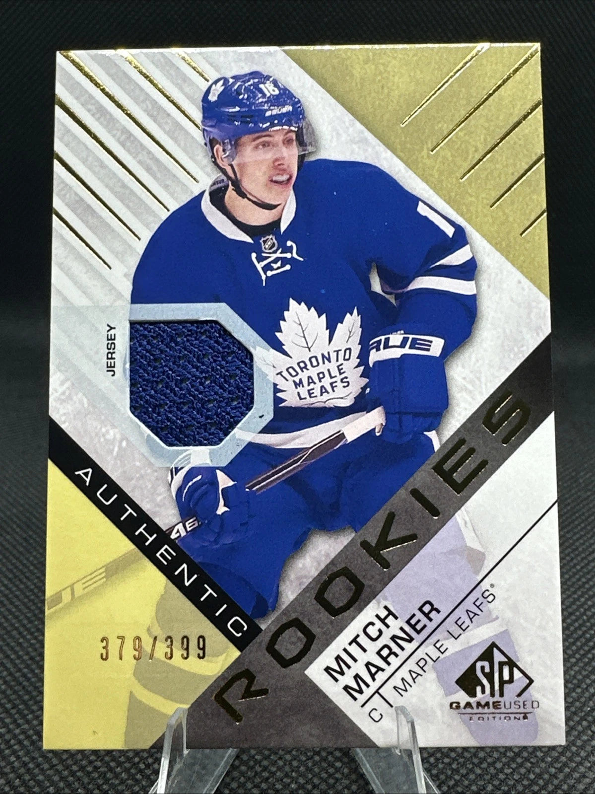 2016-17 SP Game Used Authentic Rookies Gold Material /399 Mitch Marner Rookie RC